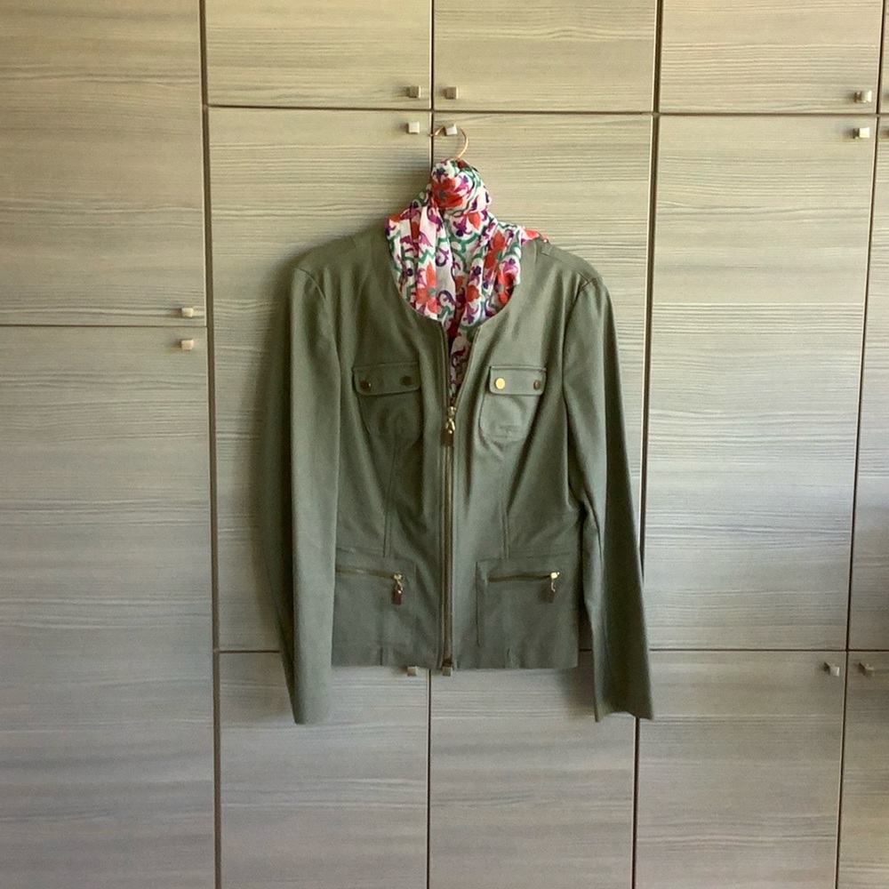 Charter Club Women’s Sz 10 green jacket
